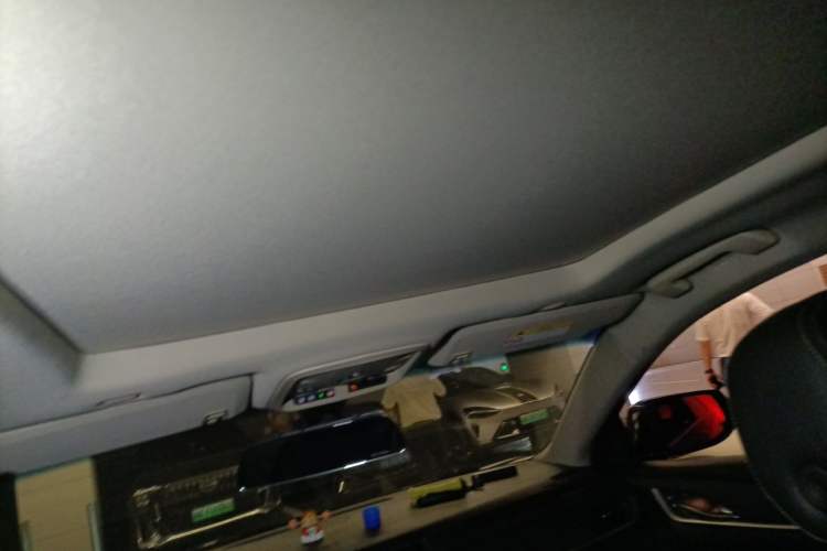 Used Cadillac XTS 2018 28T Tech Edition Headliner