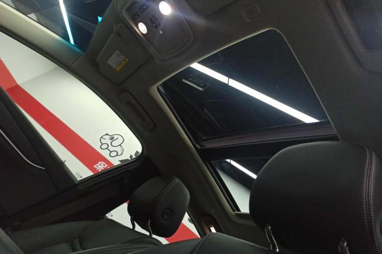 Used Cadillac XTS 2018 28T Tech Edition Headliner