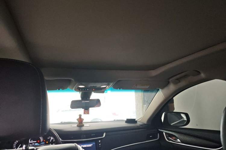 Used Cadillac XTS 2018 28T Elite Edition Headliner