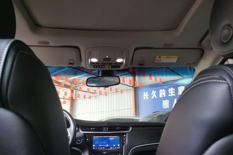 Used Cadillac XTS 2018 28T Elite Edition Headliner