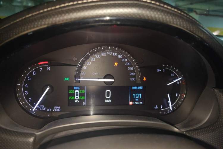 Used Cadillac XTS 2018 28T Tech Edition Instrument Cluster