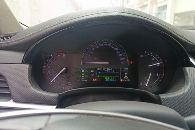 Used Cadillac XTS 2018 28T Tech Edition Instrument Cluster