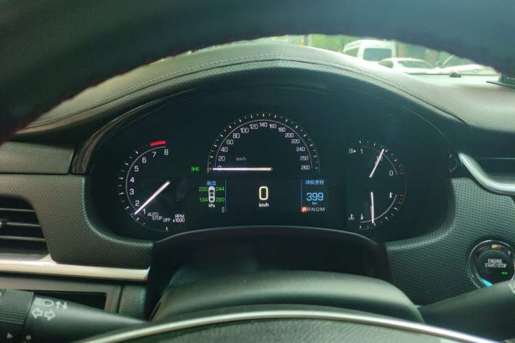 Used Cadillac XTS 2018 28T Tech Edition Instrument Cluster