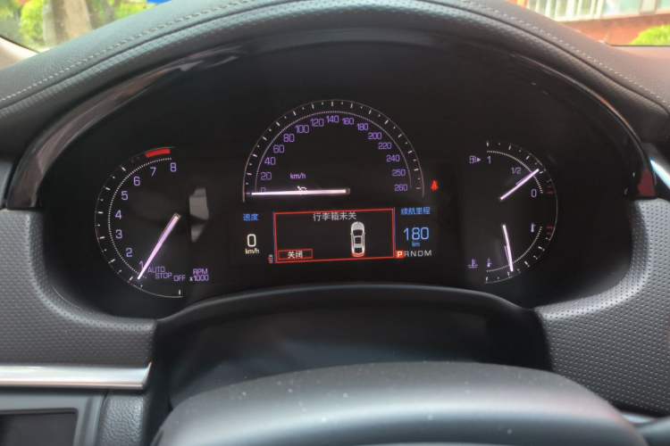 Used Cadillac XTS 2018 28T Tech Edition Instrument Cluster