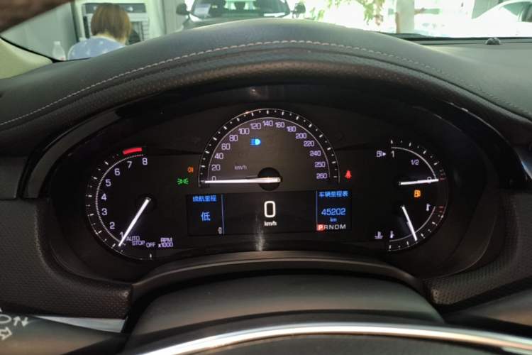 Used Cadillac XTS 2018 28T Tech Edition Instrument Cluster
