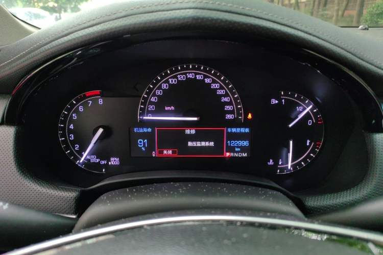 Used Cadillac XTS 2018 28T Tech Edition Instrument Cluster