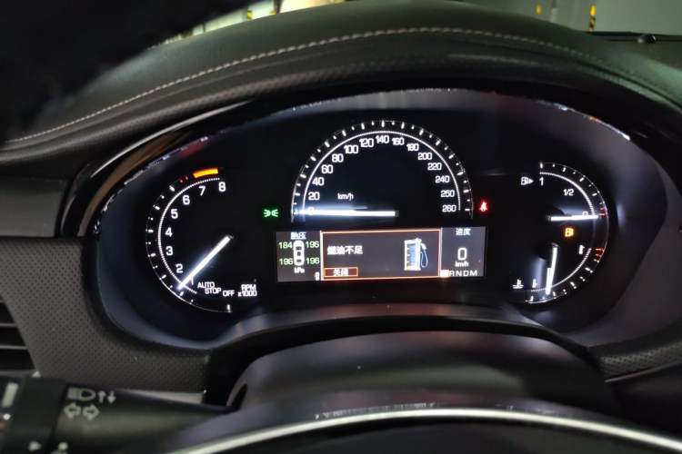 Used Cadillac XTS 2018 28T Tech Edition Instrument Cluster