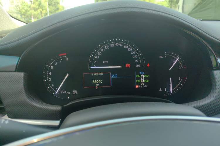 Used Cadillac XTS 2018 28T Tech Edition Instrument Cluster
