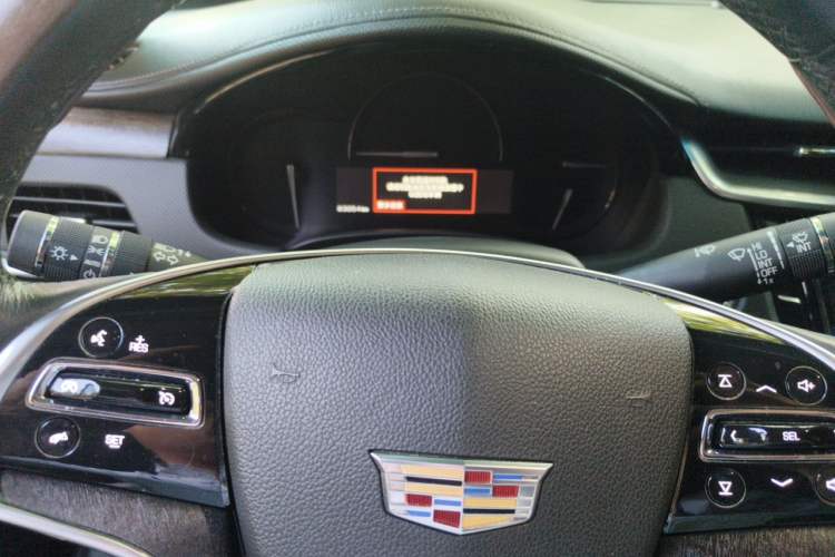 Used Cadillac XTS 2018 28T Elite Edition Instrument Cluster