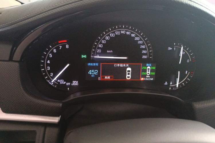 Used Cadillac XTS 2018 28T Tech Edition Instrument Cluster