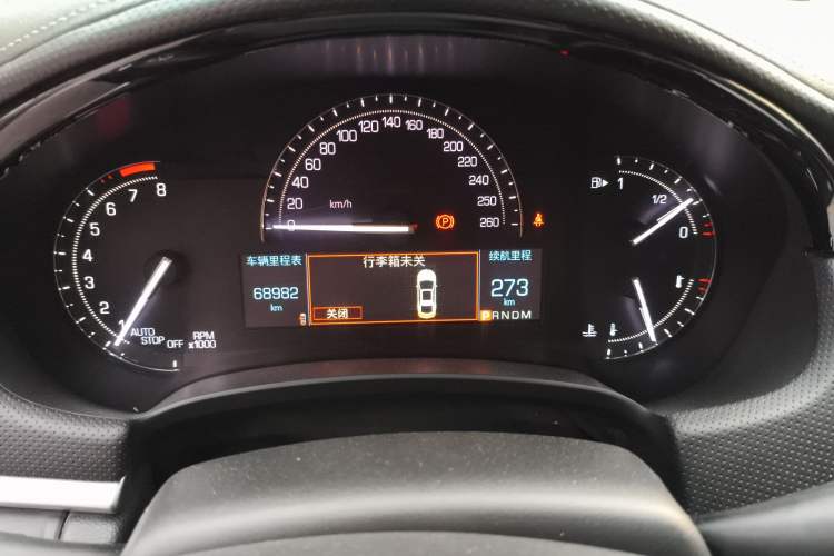 Used Cadillac XTS 2018 28T Tech Edition Instrument Cluster