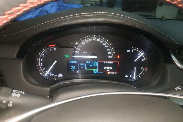 Used Cadillac XTS 2018 28T Tech Edition Instrument Cluster