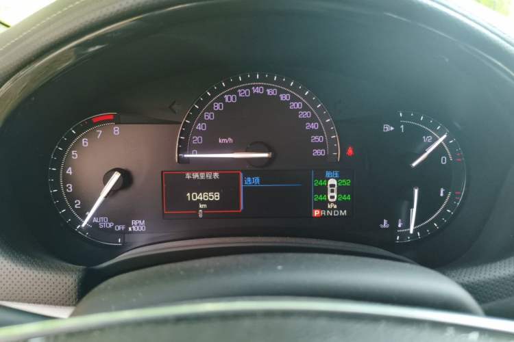 Used Cadillac XTS 2018 28T Tech Edition Instrument Cluster