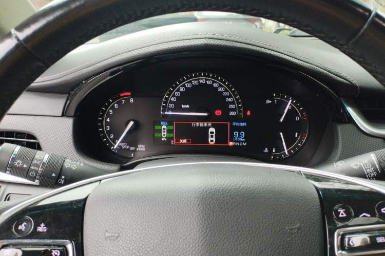 Used Cadillac XTS 2018 28T Tech Edition Instrument Cluster