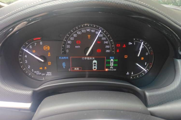 Used Cadillac XTS 2018 28T Tech Edition Instrument Cluster