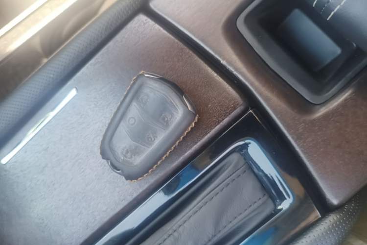Used Cadillac XTS 2018 28T Elite Edition Interior 1