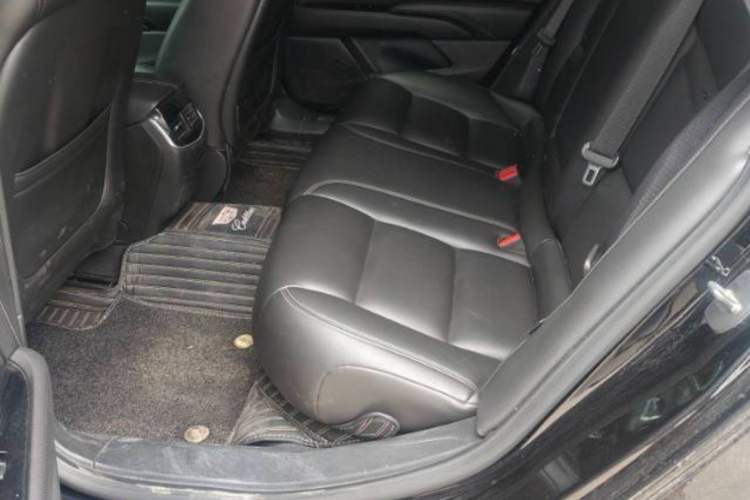 Used Cadillac XTS 2018 28T Tech Edition Interior 1