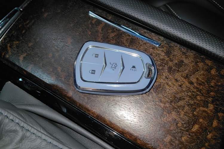 Used Cadillac XTS 2018 28T Tech Edition Interior 1