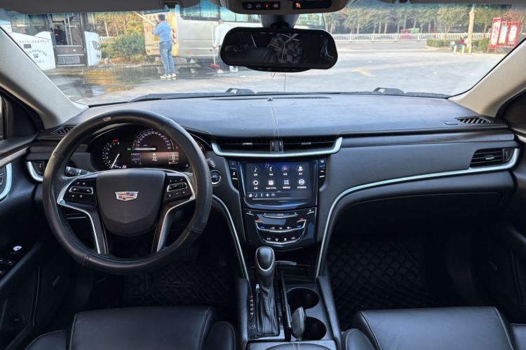 Used Cadillac XTS 2018 28T Elite Edition Interior 1