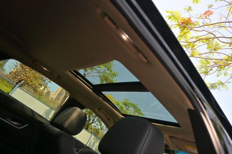 Used Cadillac XTS 2018 28T Tech Edition Interior 10