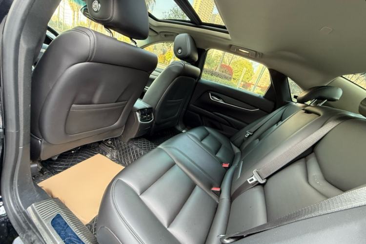 Used Cadillac XTS 2018 28T Tech Edition Interior 2