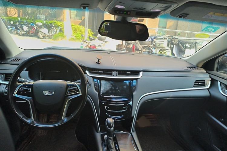 Used Cadillac XTS 2018 28T Tech Edition Interior 2