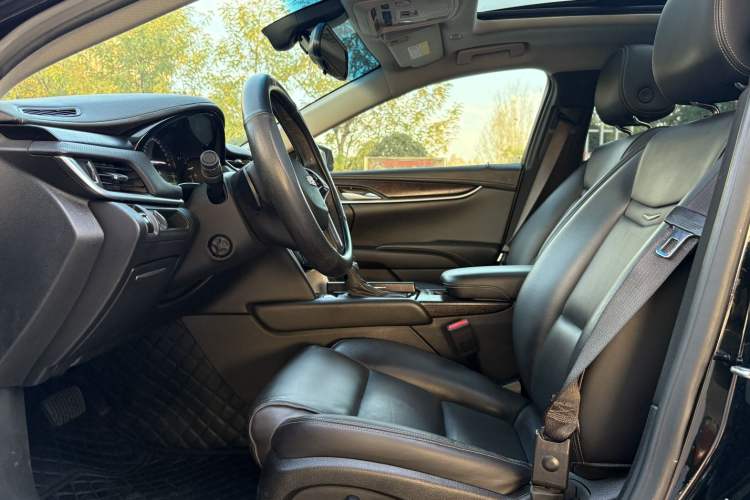 Used Cadillac XTS 2018 28T Elite Edition Interior 2