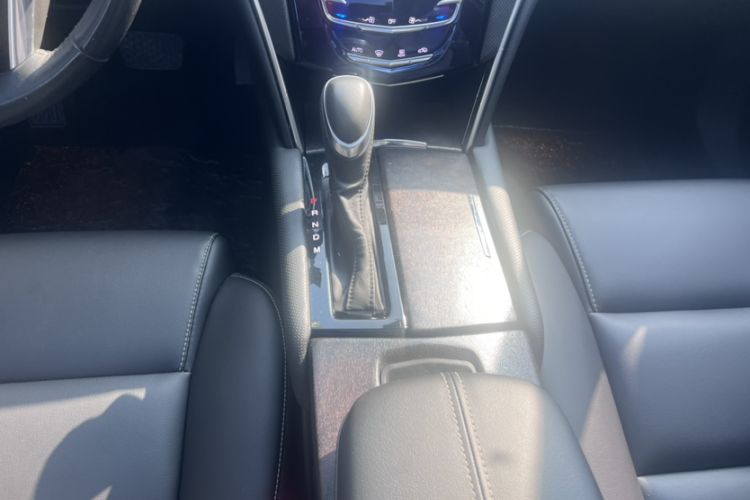 Used Cadillac XTS 2018 28T Tech Edition Interior 3
