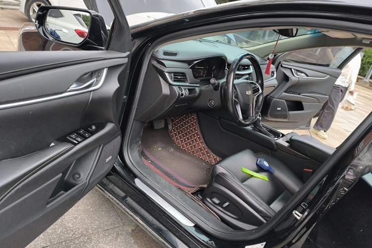 Used Cadillac XTS 2018 28T Tech Edition Interior 3