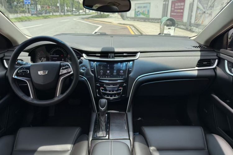 Used Cadillac XTS 2018 28T Tech Edition Interior 3