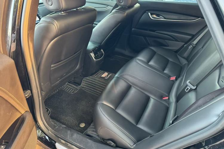Used Cadillac XTS 2018 28T Tech Edition Interior 3