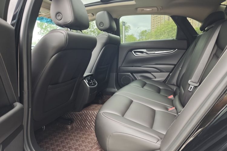 Used Cadillac XTS 2018 28T Tech Edition Interior 3