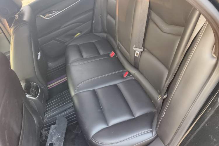 Used Cadillac XTS 2018 28T Tech Edition Interior 4