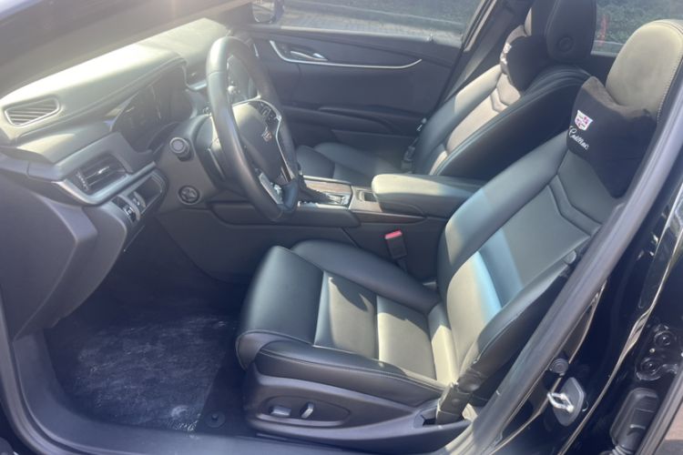 Used Cadillac XTS 2018 28T Tech Edition Interior 4