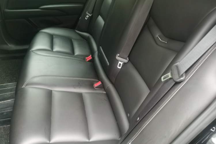 Used Cadillac XTS 2018 28T Tech Edition Interior 4