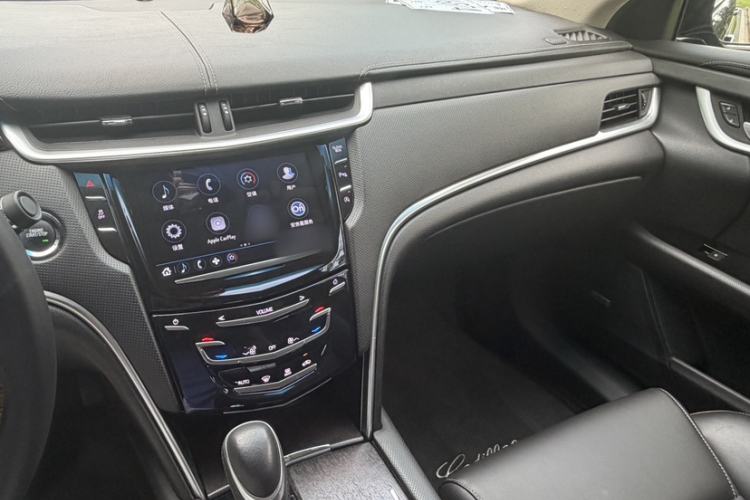 Used Cadillac XTS 2018 28T Tech Edition Interior 5