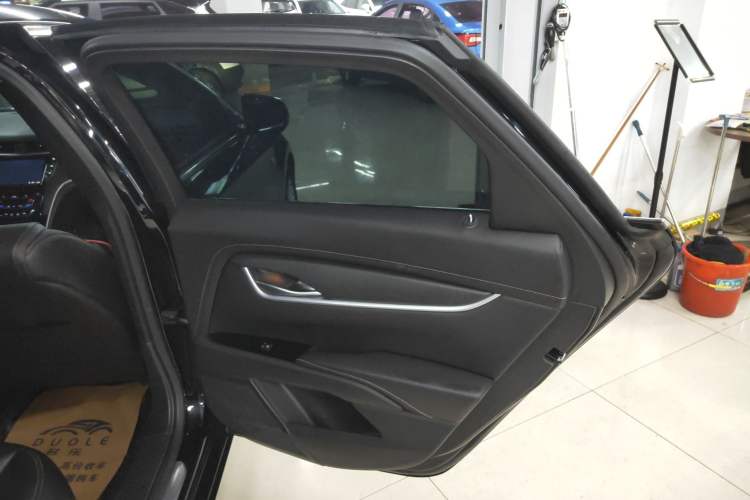 Used Cadillac XTS 2018 28T Tech Edition Interior 6