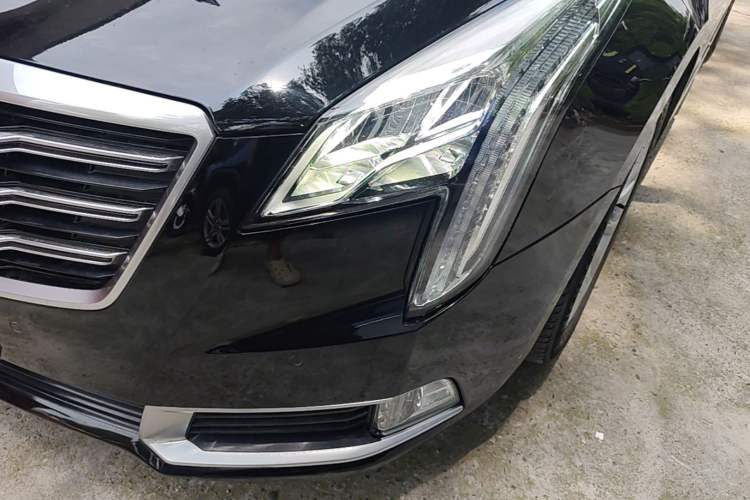 Used Cadillac XTS 2018 28T Elite Edition Left Front Headlight