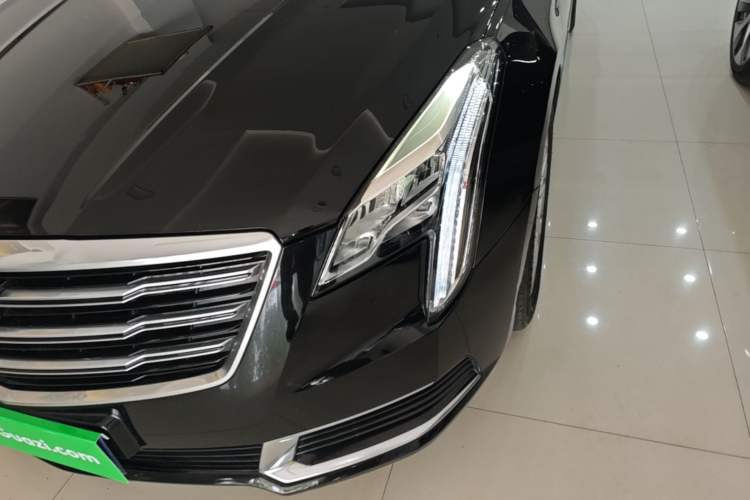 Used Cadillac XTS 2018 28T Tech Edition Left Front Headlight
