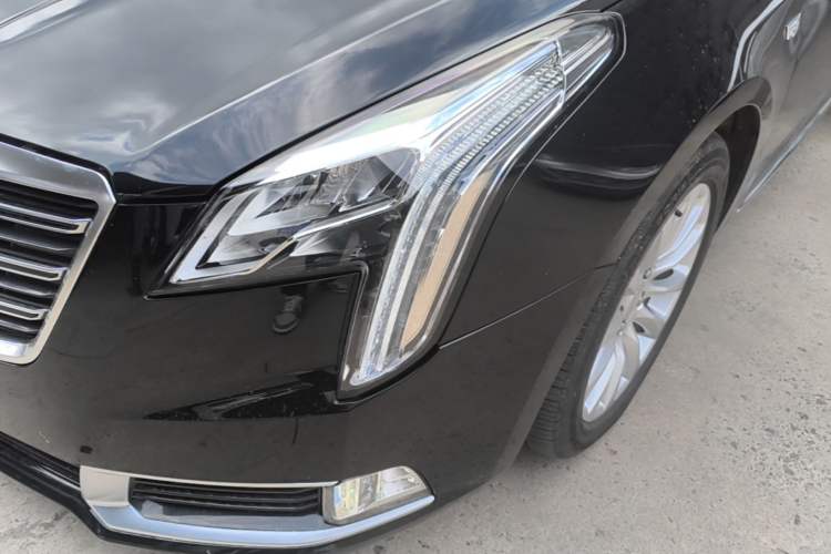 Used Cadillac XTS 2018 28T Elite Edition Left Front Headlight
