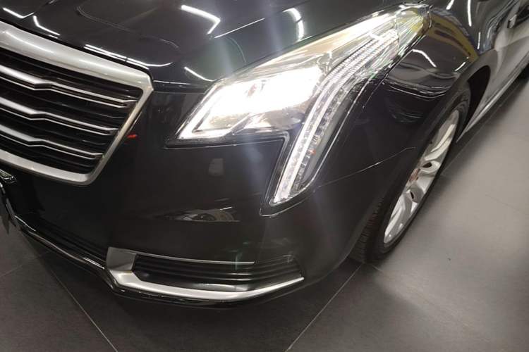 Used Cadillac XTS 2018 28T Tech Edition Left Front Headlight
