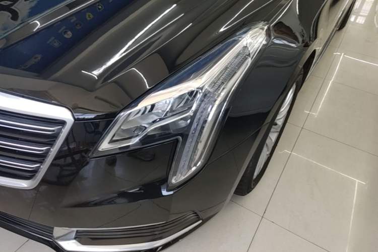 Used Cadillac XTS 2018 28T Tech Edition Left Front Headlight