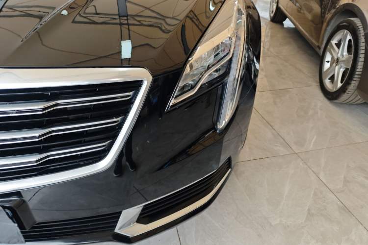 Used Cadillac XTS 2018 28T Tech Edition Left Front Headlight