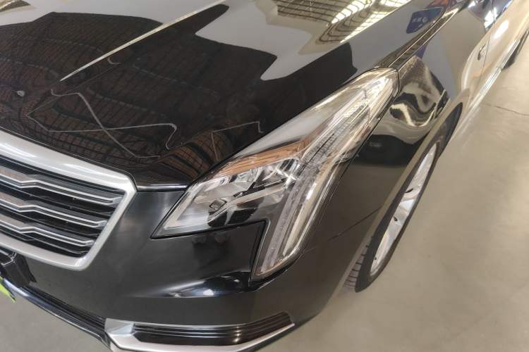 Used Cadillac XTS 2018 28T Tech Edition Left Front Headlight