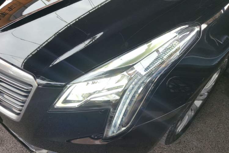 Used Cadillac XTS 2018 28T Tech Edition Left Front Headlight
