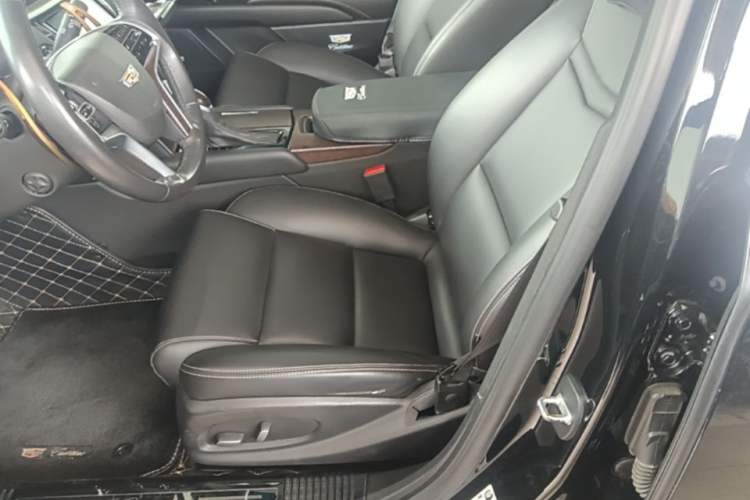 Used Cadillac XTS 2018 28T Tech Edition Left Front Seat