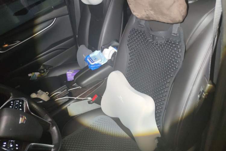 Used Cadillac XTS 2018 28T Tech Edition Left Front Seat