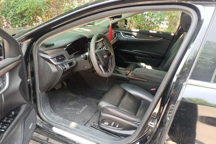 Used Cadillac XTS 2018 28T Elite Edition Left Front Seat