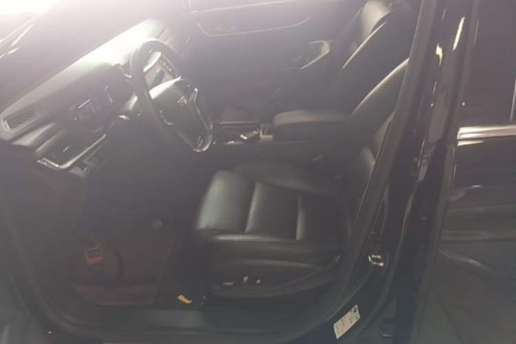 Used Cadillac XTS 2018 28T Elite Edition Left Front Seat