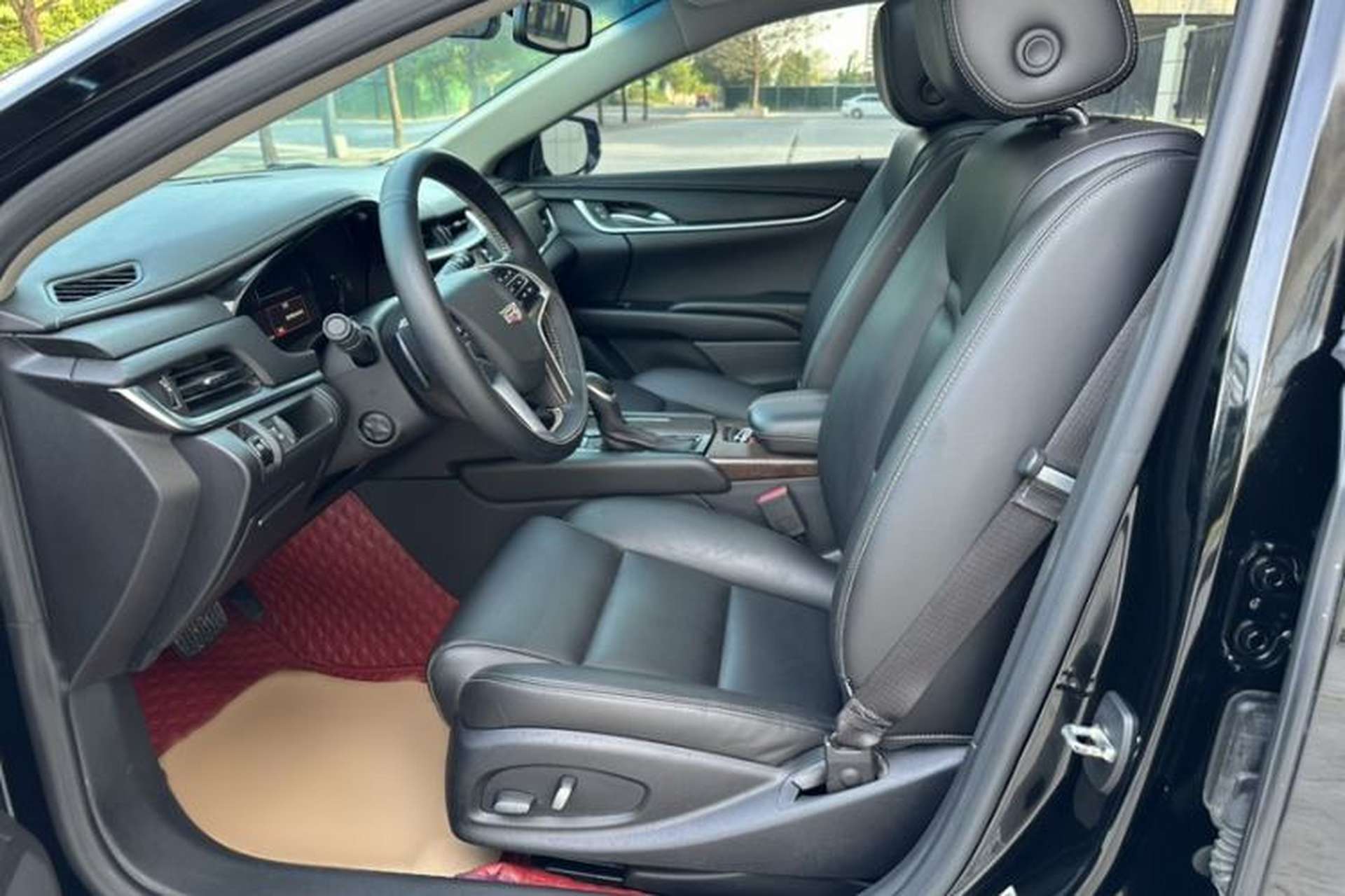 Used Cadillac XTS 2018 28T Tech Edition Left Front Seat